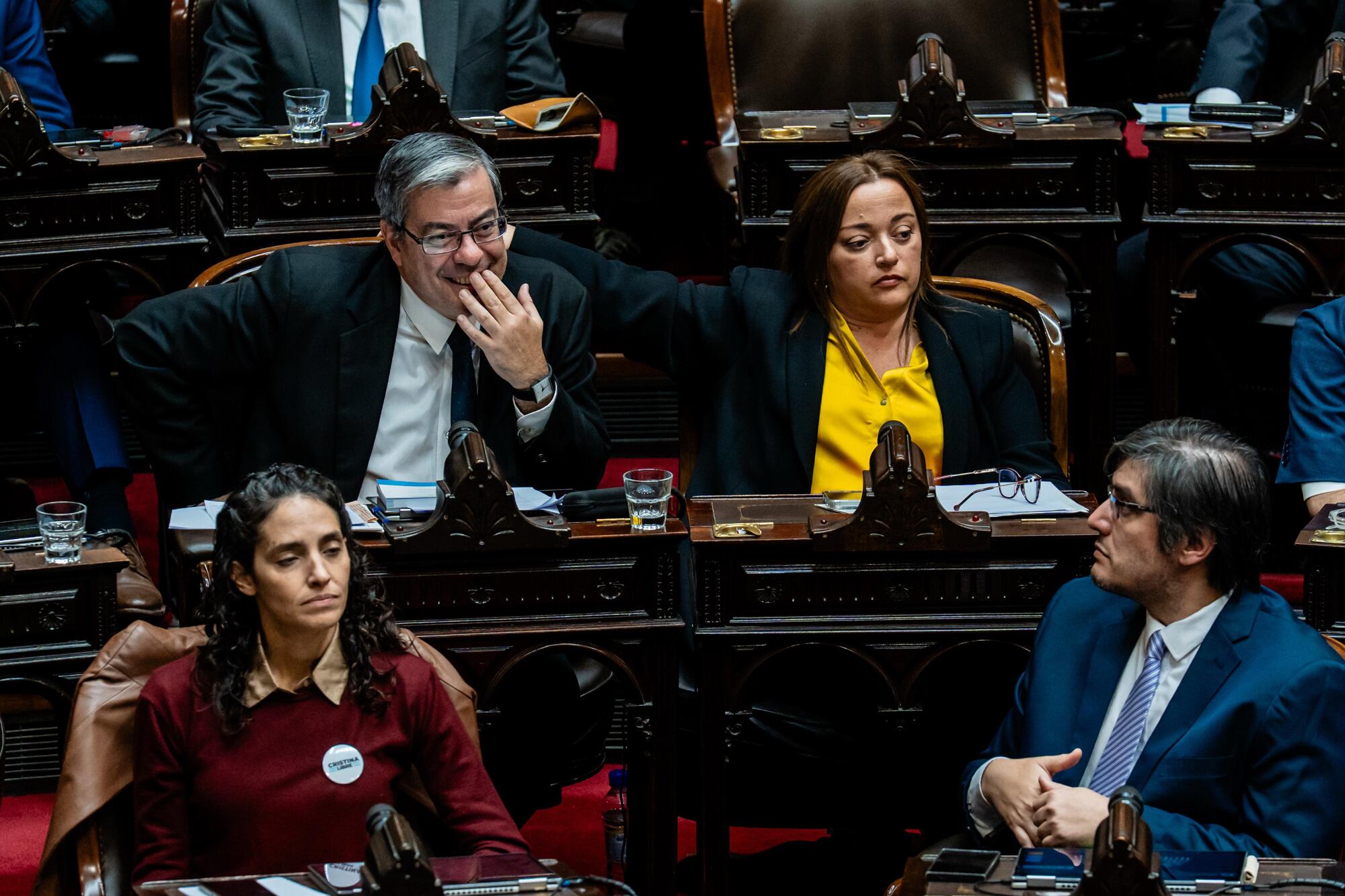 Germán Martinez y Cecilia Moureau en la presentación del informe de gestión de Manuel Adorni