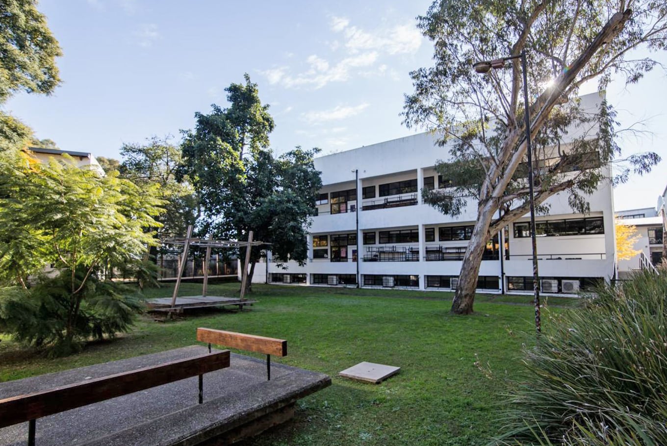 La Universidad de La Plata (en la foto, la Facultad de Arquitectura y Urbanismo) es la única otra universidad argentina que se sitúa entre las 500 mejores del mundo