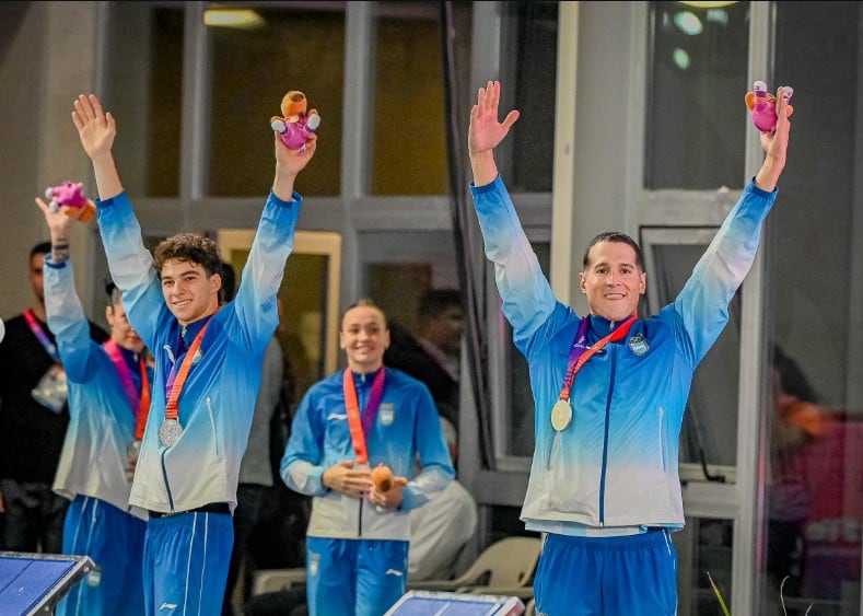 Santiago Grassi volvió a sonreír en la natación y se fue de Santa Fe 2026 con cinco medallas