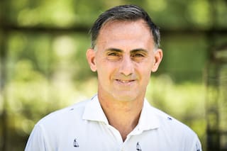 Latorre: el DT que espera agazapado, mientras colecciona los Martín Fierro