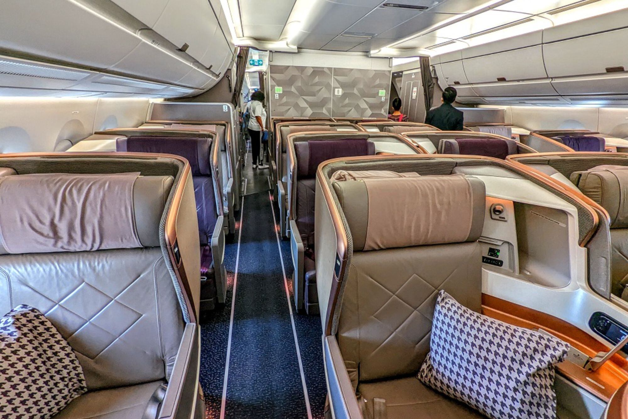 El Airbus A350-900 cuenta 161 plazas de primera clase, por lo que solo se puede viajar en tarifas Business o Premium Economy
