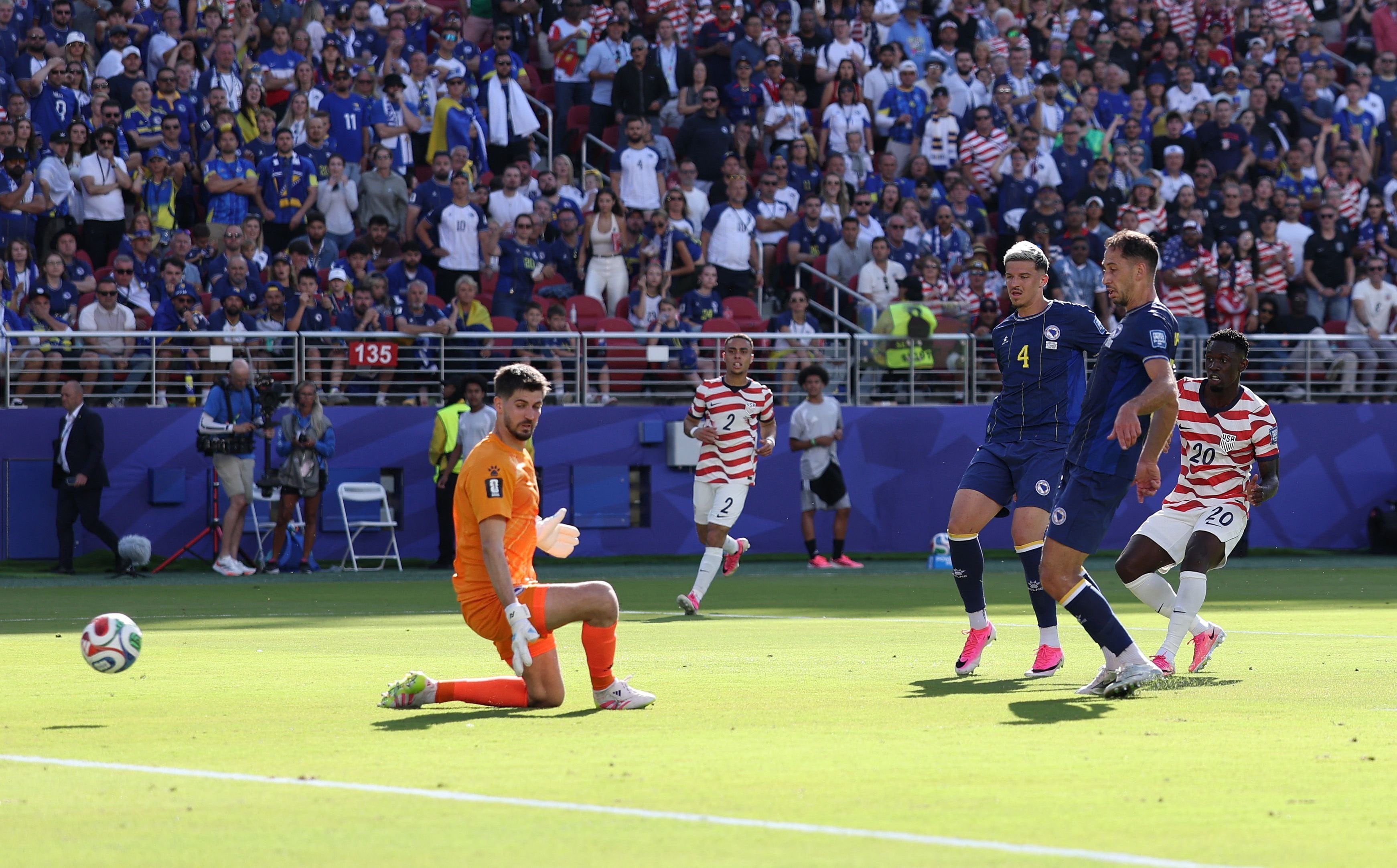 Así había definido Balogun para poner en ventaja a Estados Unidos (Photo by Francois Nel / GETTY IMAGES NORTH AMERICA / Getty Images via AFP)