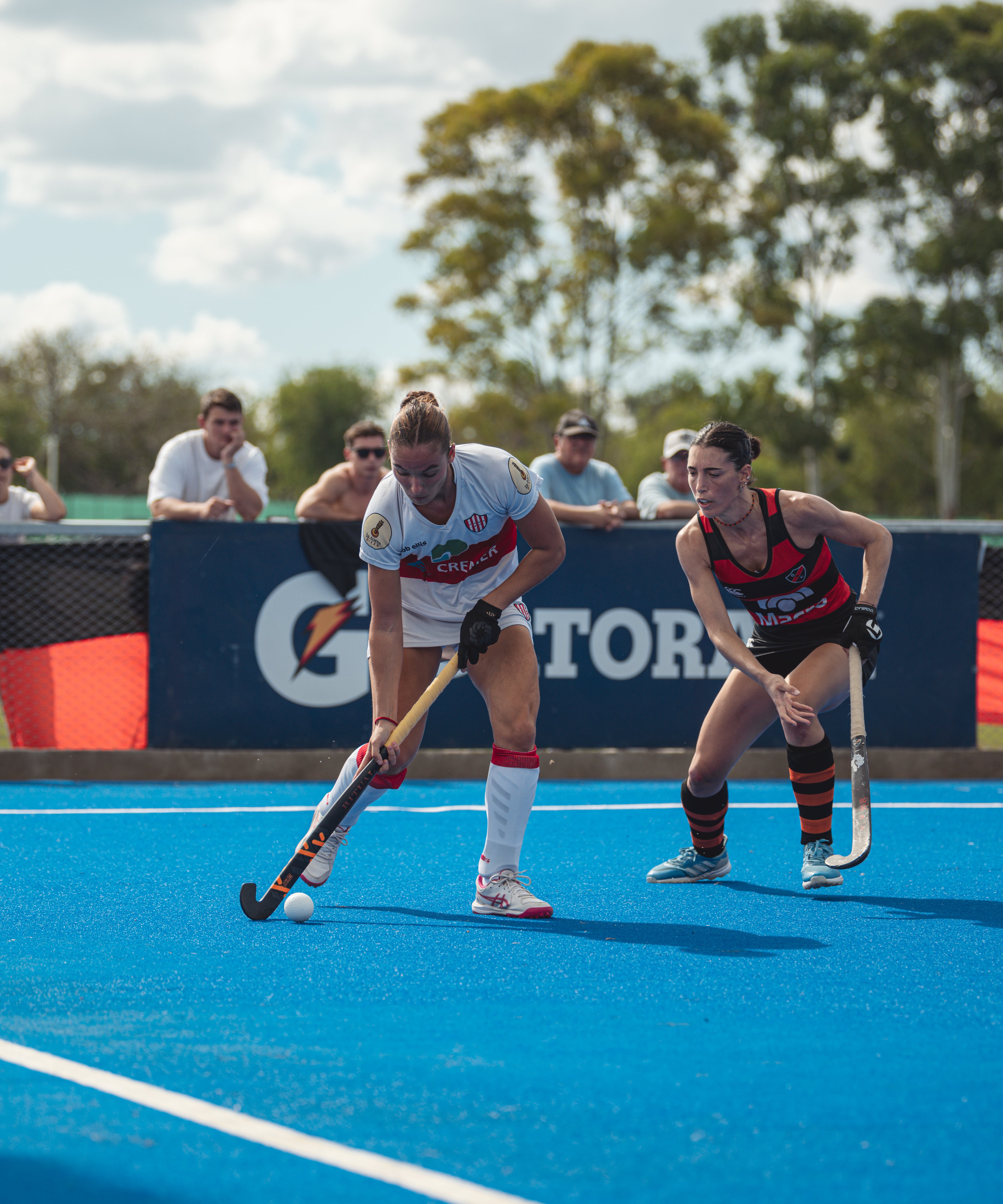 La disputa de la bocha en Banco Provincia vs. Olivos