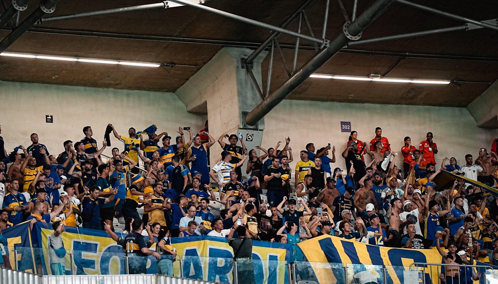 Los hinchas de Boca copan el Mineirão en Belo Horizonte