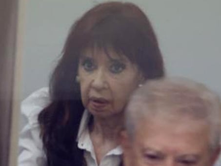 Las chicanas de Cristina Kirchner en el arranque de su indagatoria: “Tengo apodos, pero no me parecen adecuados”
