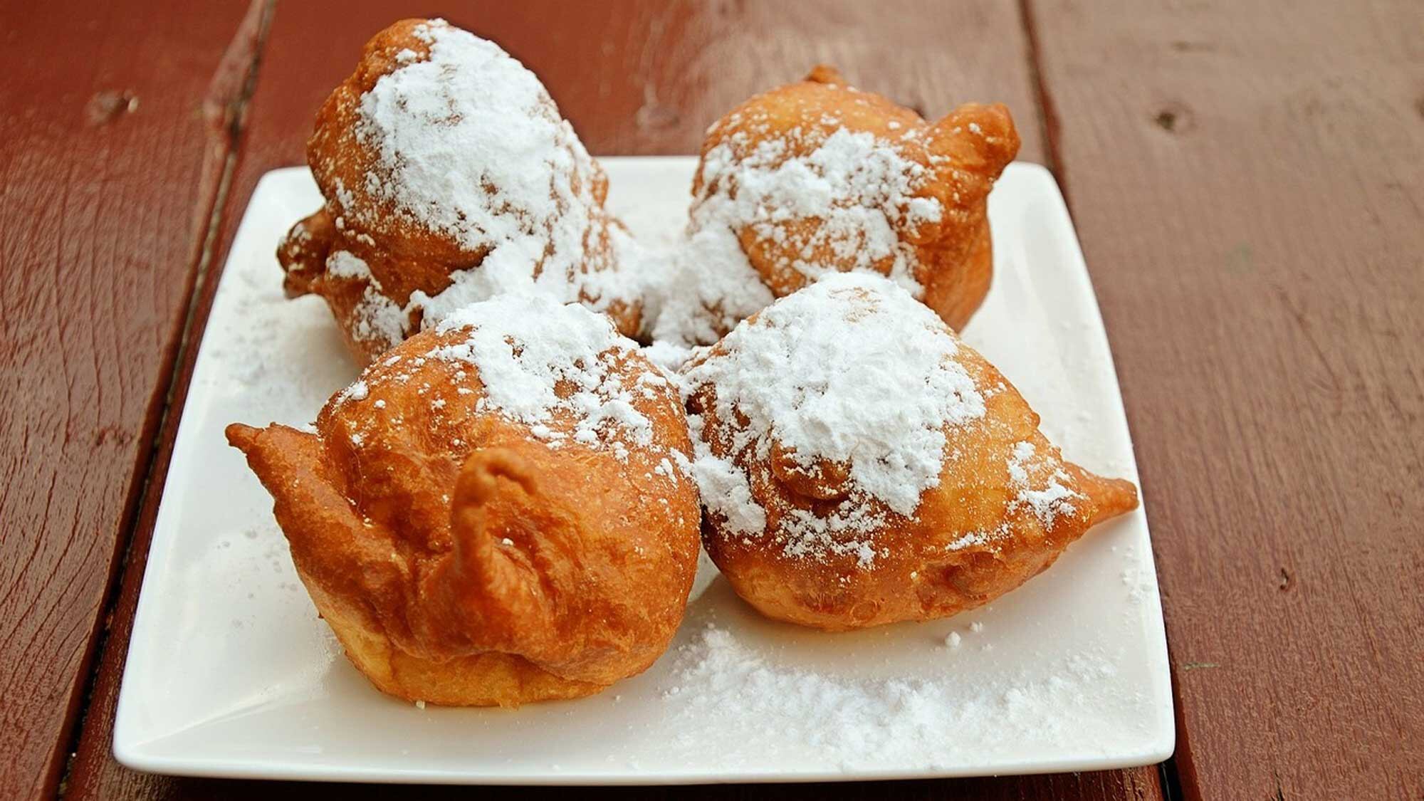 Los buñuelos de la abuela son una tradición ideal para compartir en familia o acompañar la tarde de estudio o trabajo