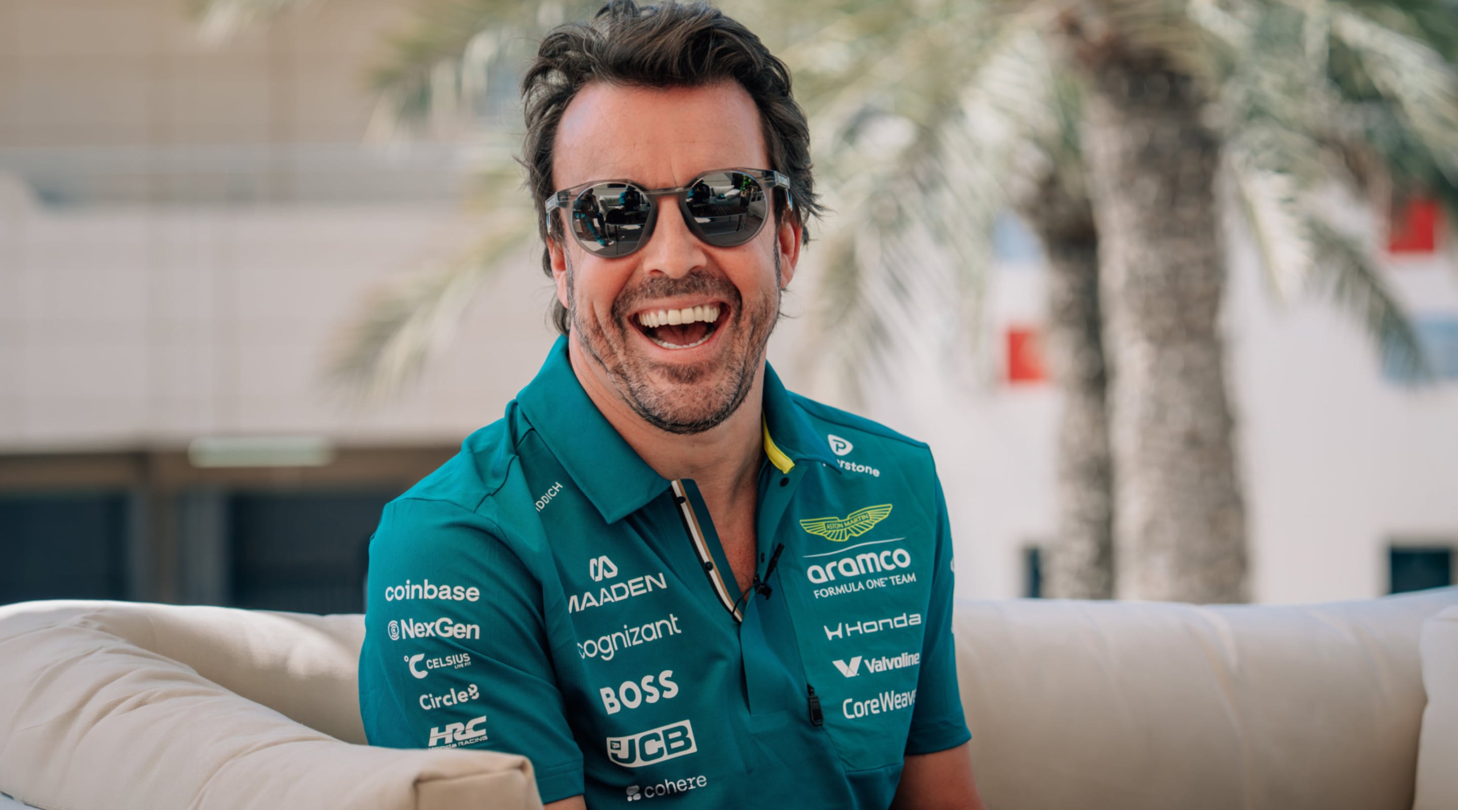 Fernando Alonso renueva con Aston Martin y seguirá en la F1 en 2027