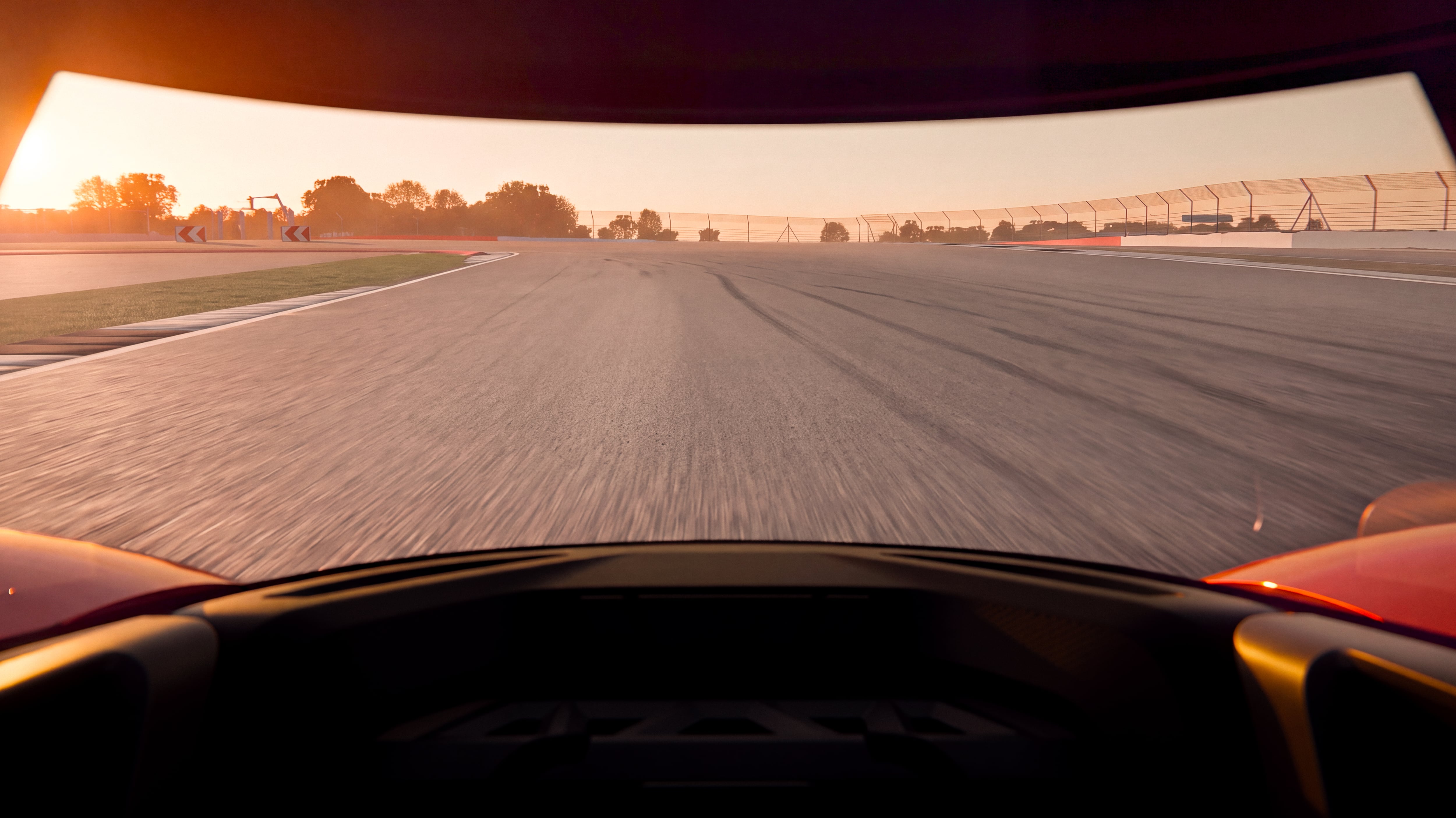 Desarrollan una tecnología inédita que podría cambiar para siempre a los autos superdeportivos 6 La superficie de pista visible desde su puesto de conducción fue, en promedio, 3,2 veces la de diez superdeportivos y vehículos de circuito utilizados como referencia