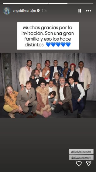 El futbolista felicitó al elenco por la obra;