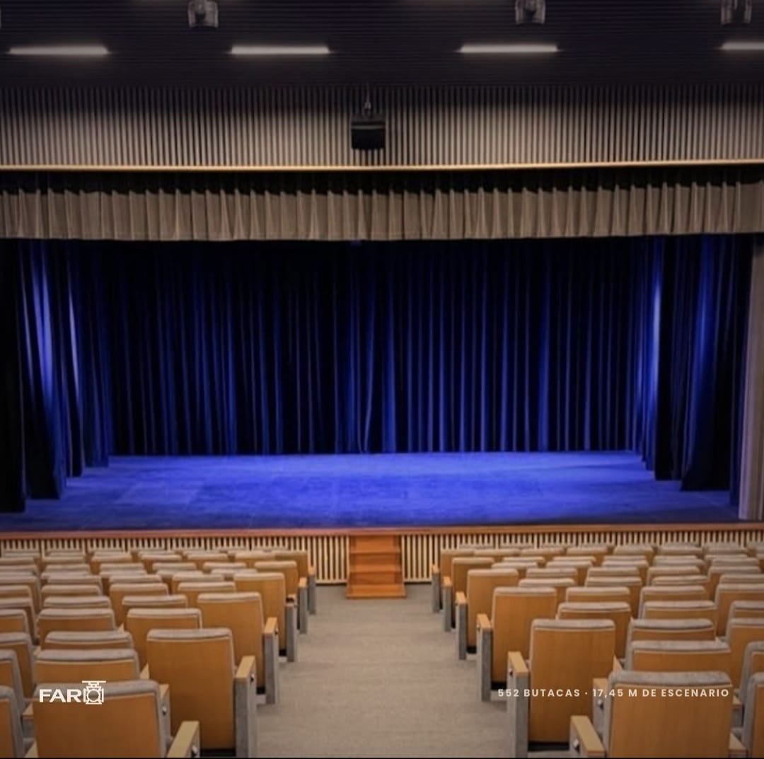 Una sala para más de 500 personas