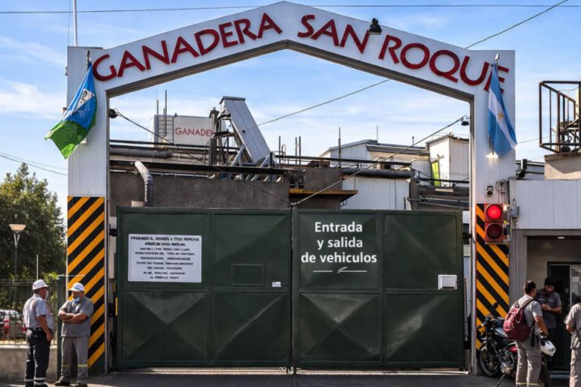 “Indiscriminada apertura comercial”: cerró un frigorífico, echó a más de 100 empleados y culpó a las importaciones.