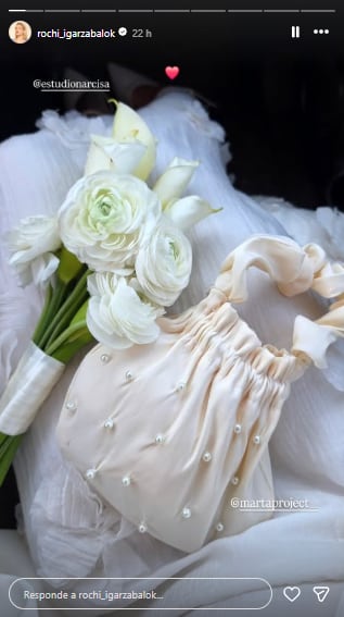 La cantante mostró detalles de su look de casamiento (Foto: Instagram @rochi_igarzabalok)