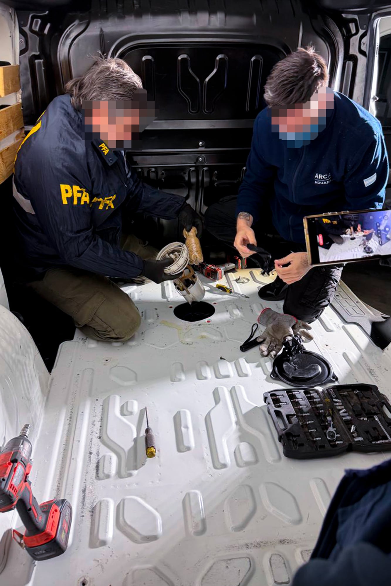 El cargamento estaba oculto en un camioneta que fue importada desde Bélgica