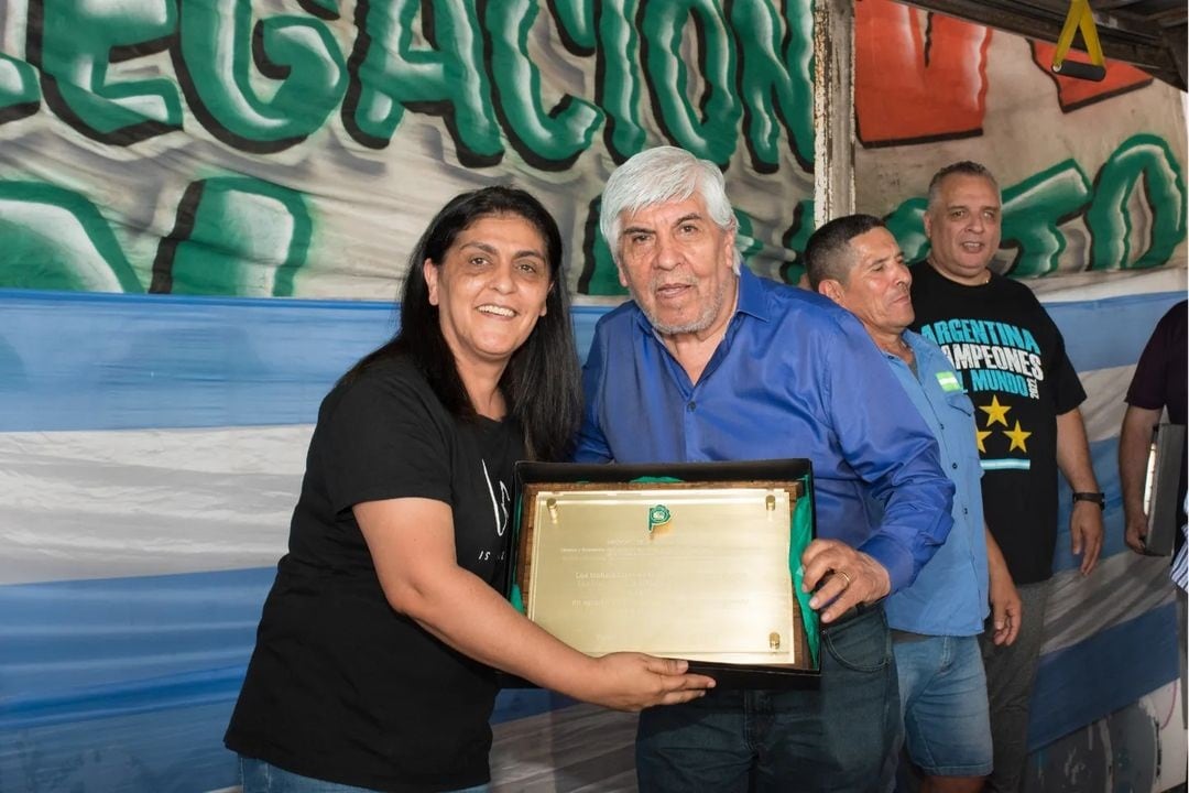 Karina y Hugo Moyano