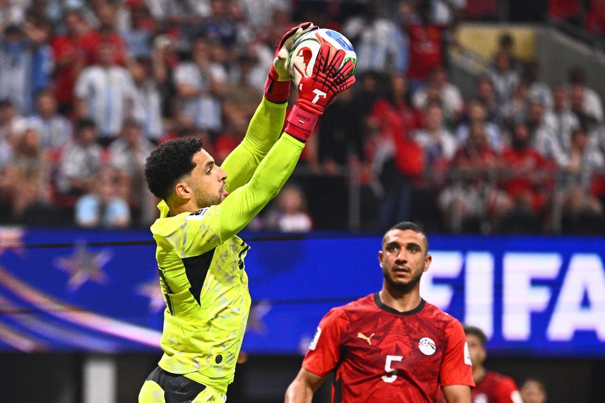 Mostafa Ahmed Abdelaziz Mohamed Shobeir fue la gran figura de Egipto en el partido contra la Argentina