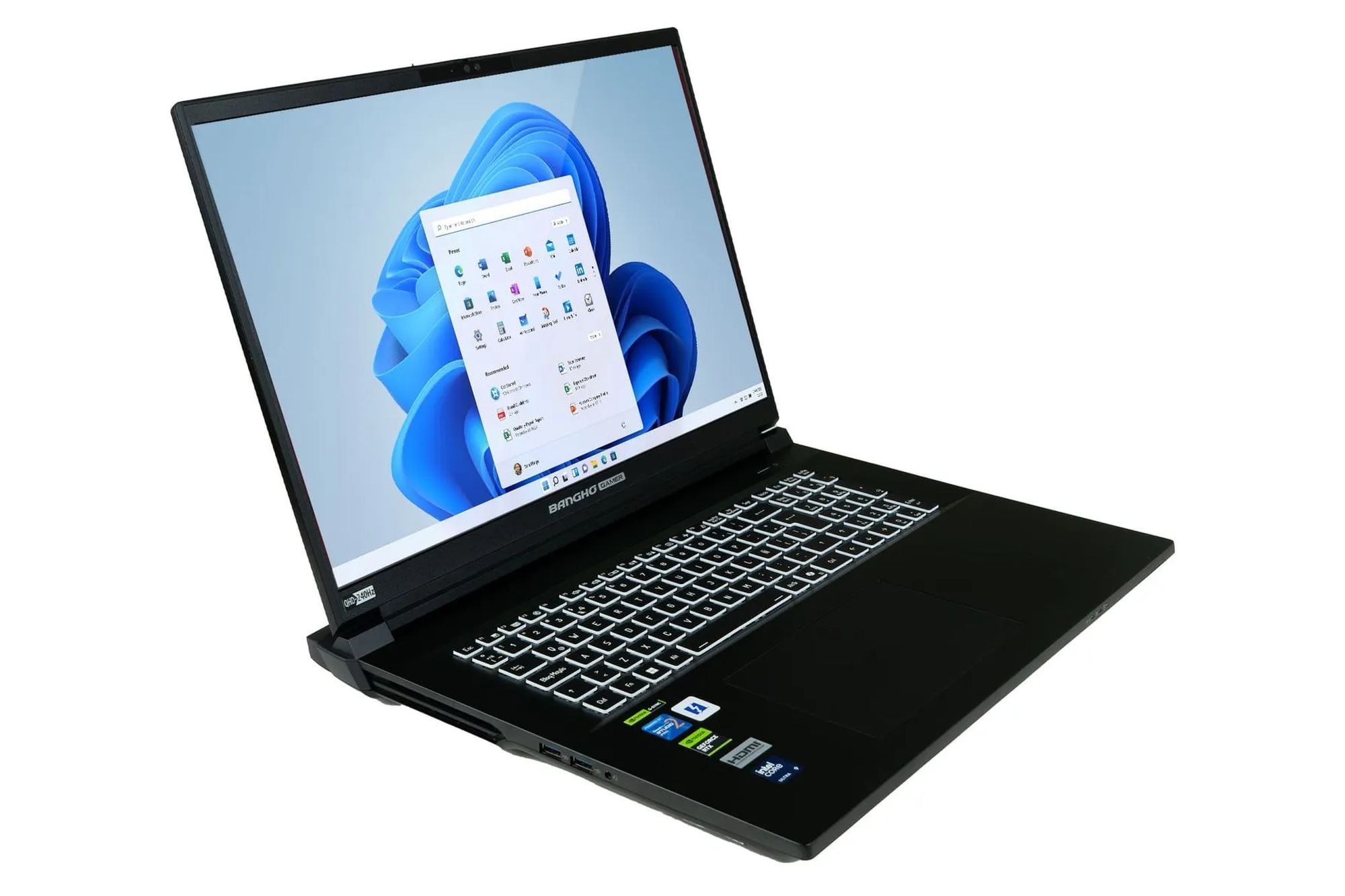 Una notebook gamer Banghó U9 GM-18ZS2