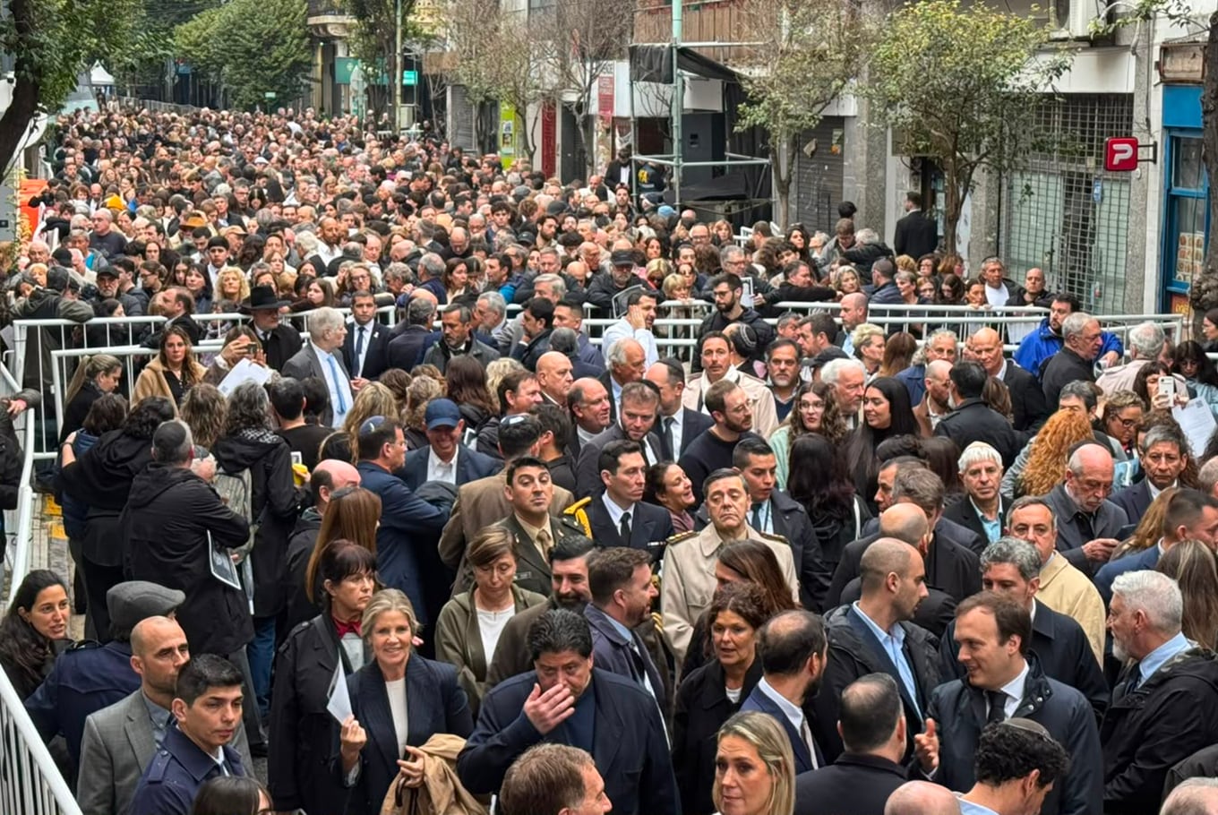 Acto en conmemoración por los 32 años de atentado a la AMIA