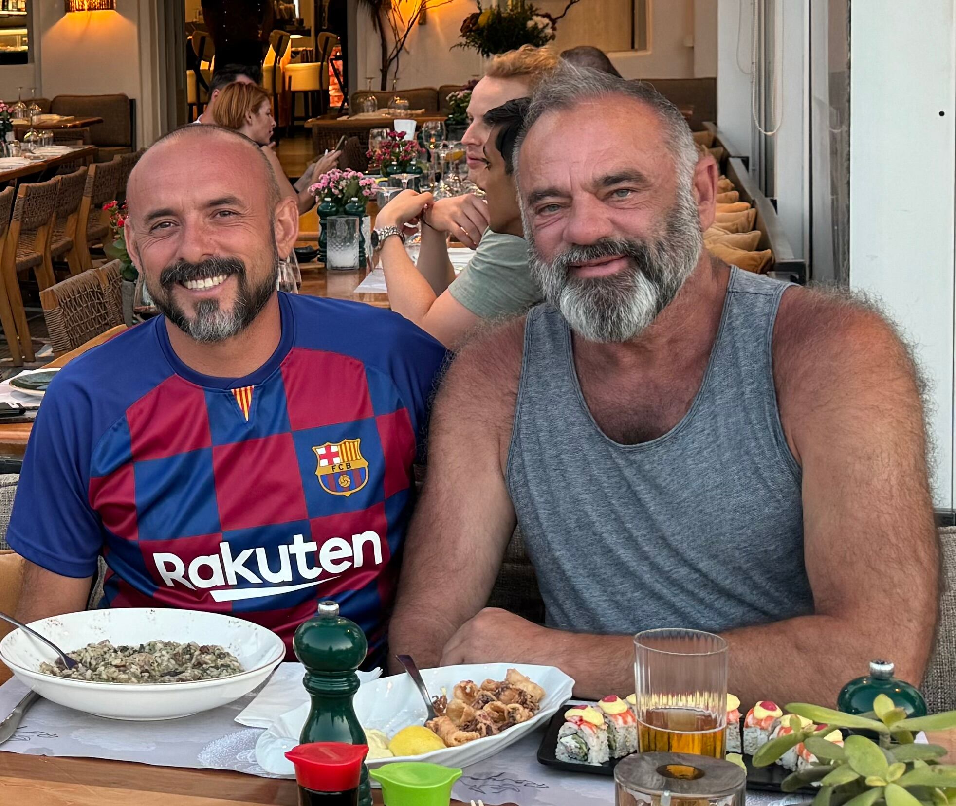 En Mykonos, junto a Dane