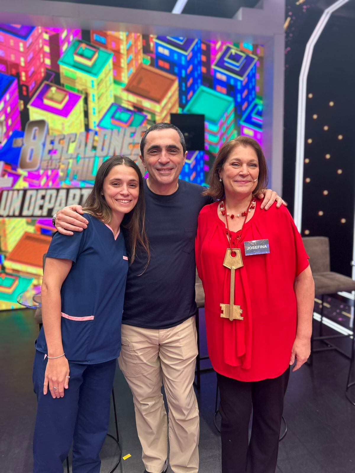 El mejor equipo: Josefina junto a su hija Lucía, que estudia medicina, y fue su coach personal y su marido Javier