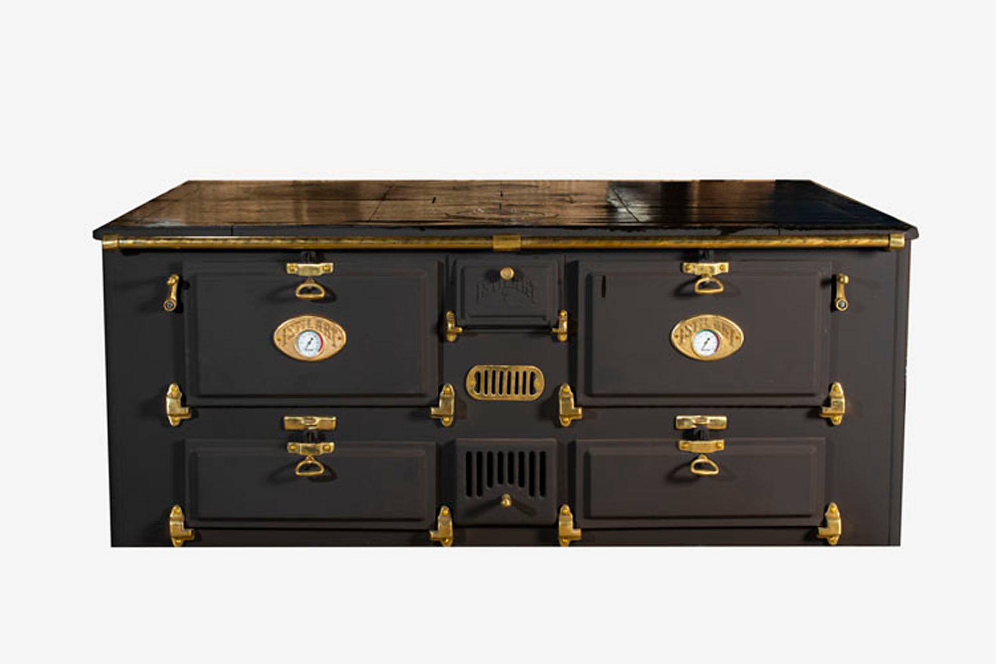 Cocina N°7 de doble frente, presente en las grandes estancias