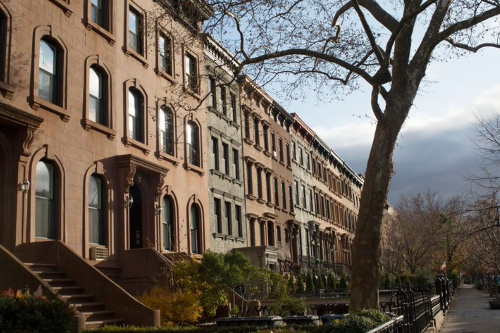 Los honorarios de los corredores inmobiliarios, que podían llegar a costar hasta el 15% del alquiler anual, serán trasladados a los propietarios gracias a la nueva normativa