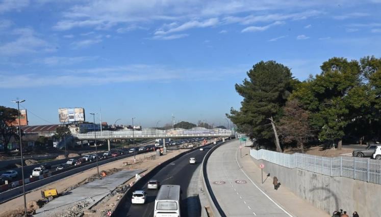 Ya se habilitó una nueva colectora en la autopista (Foto: GCBA)