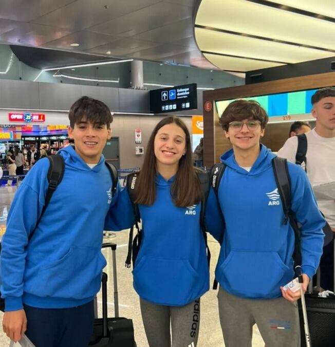 Matías en su primera incursión con la delegación argentina de natación