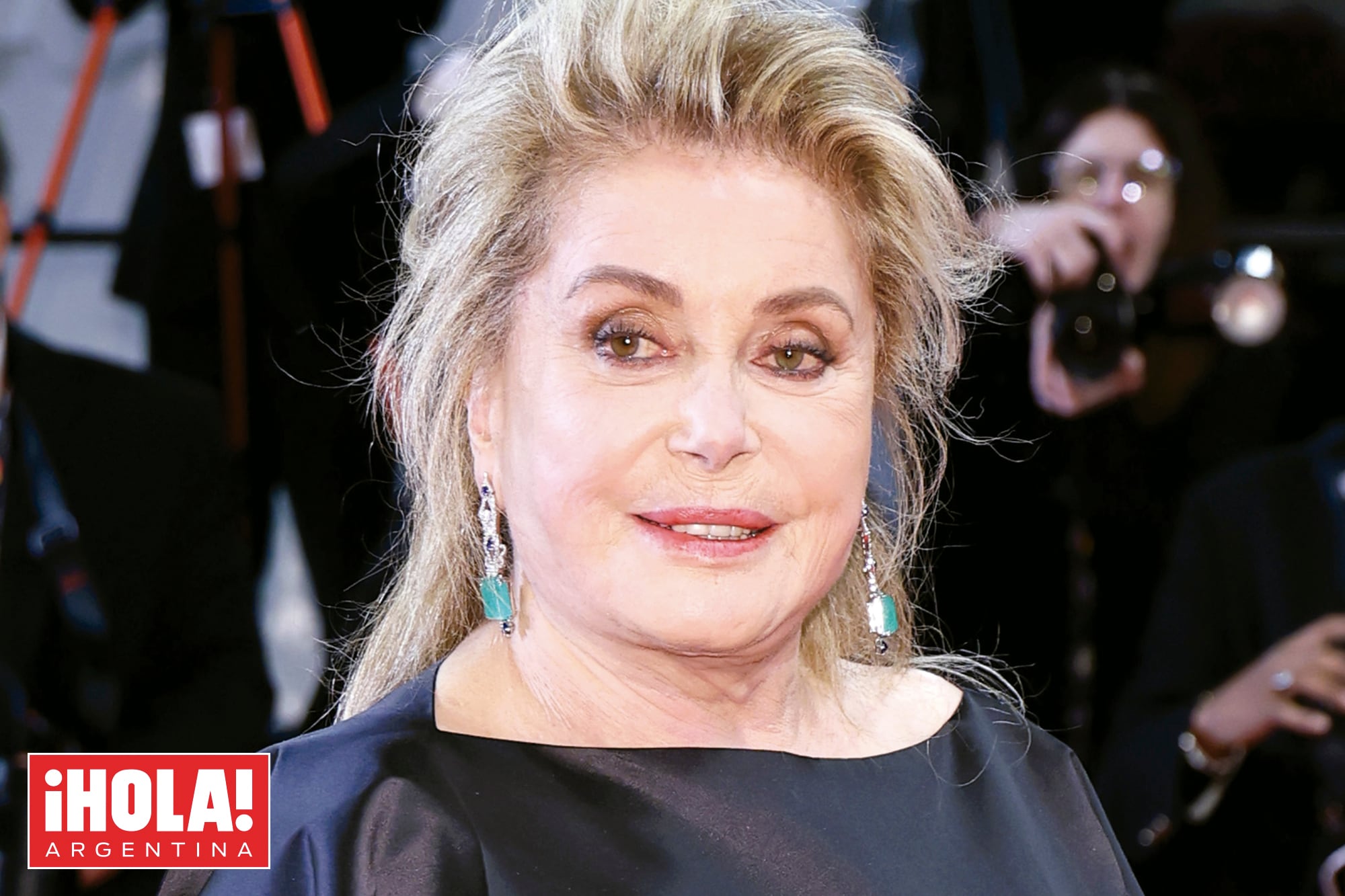 Catherine Deneuve, a los 82: se casó una sola vez, enamoró a Marcello Mastroianni y tuvo un amante por más de 50 años