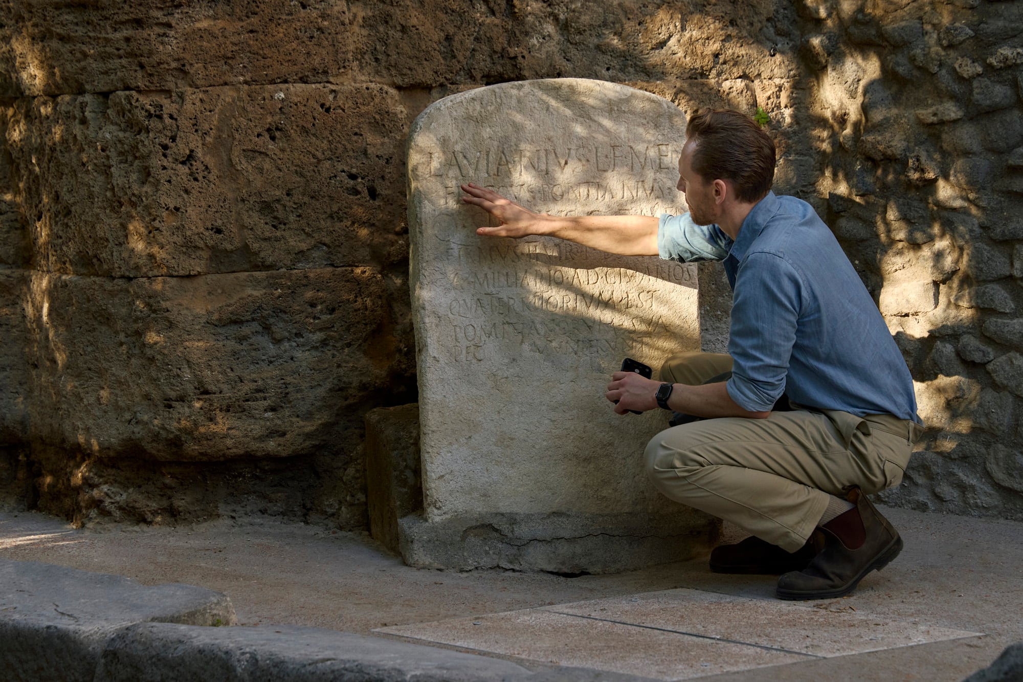 Tom Hiddleston y la serie que cambia mucho de lo que creíamos saber acerca de la destrucción de Pompeya 14 Tom Hiddleston y la serie que cambia mucho de lo que creíamos saber acerca de la destrucción de Pompeya imagen-13