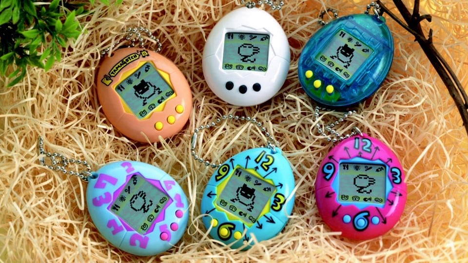 Los tamagotchi llegaron al mercado en 1996 y todavía se siguen vendiendo; la mitad de las ventas están en Japón