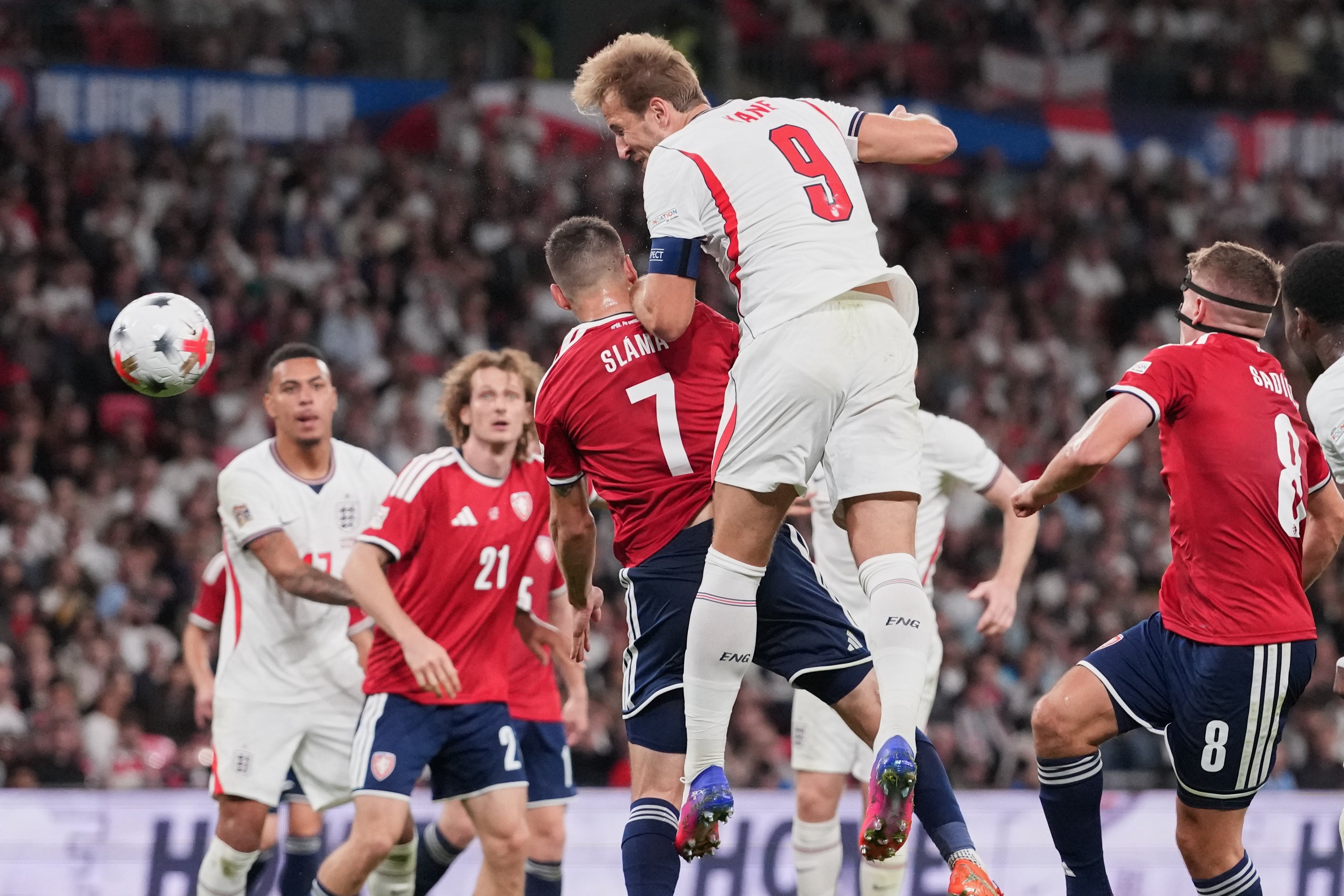El cabezazo de Kane, en su segundo gol