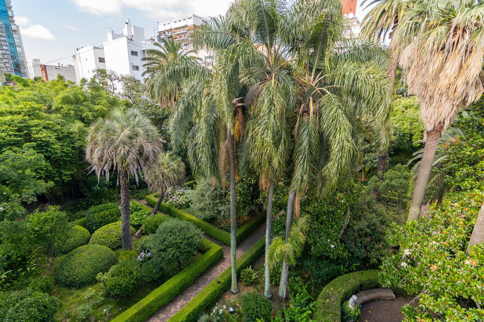 Vista aérea del jardín, de casi 6000 metros cuadrados
