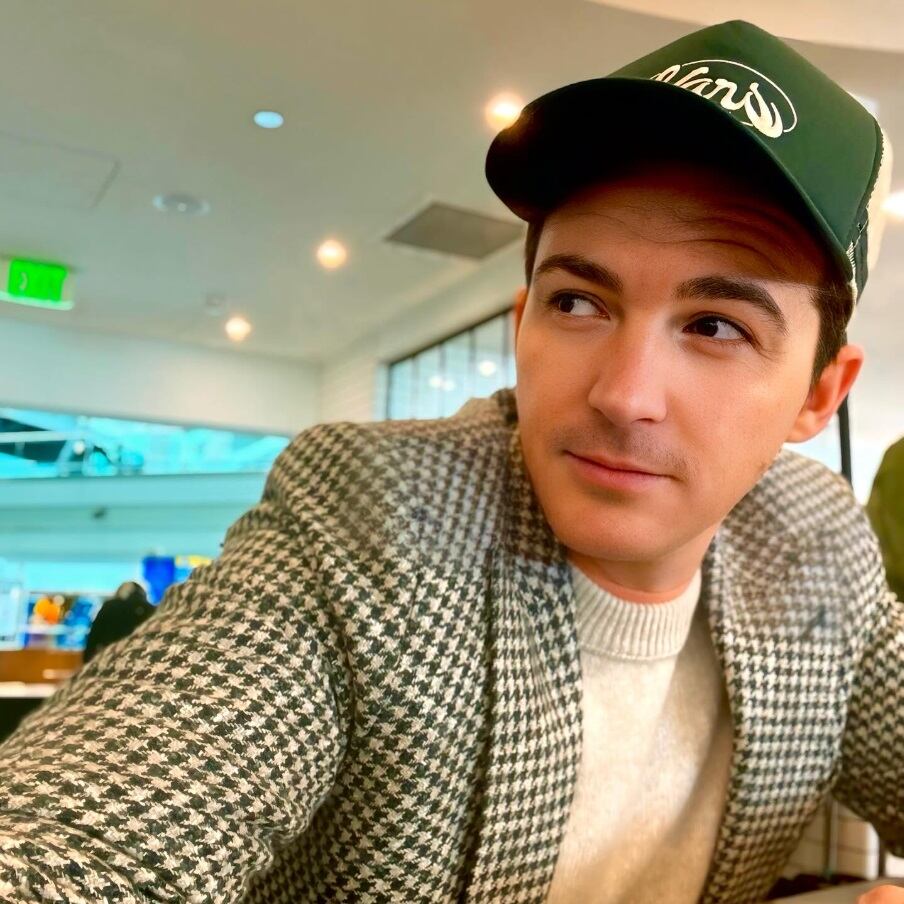 En 2024, el actor dijo que le gustaría vivir en México (Instagram/@drakebell)