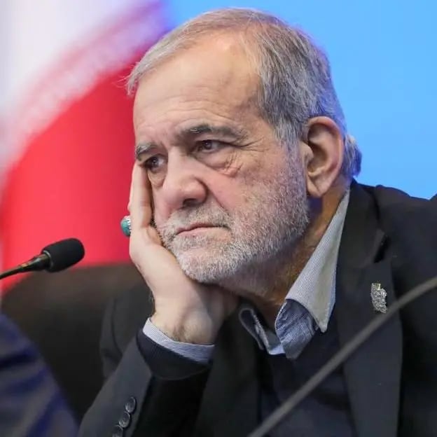 El presidente de Irán, Masoud Pezeshkian, no está dando una imagen de eficiencia, según expertos