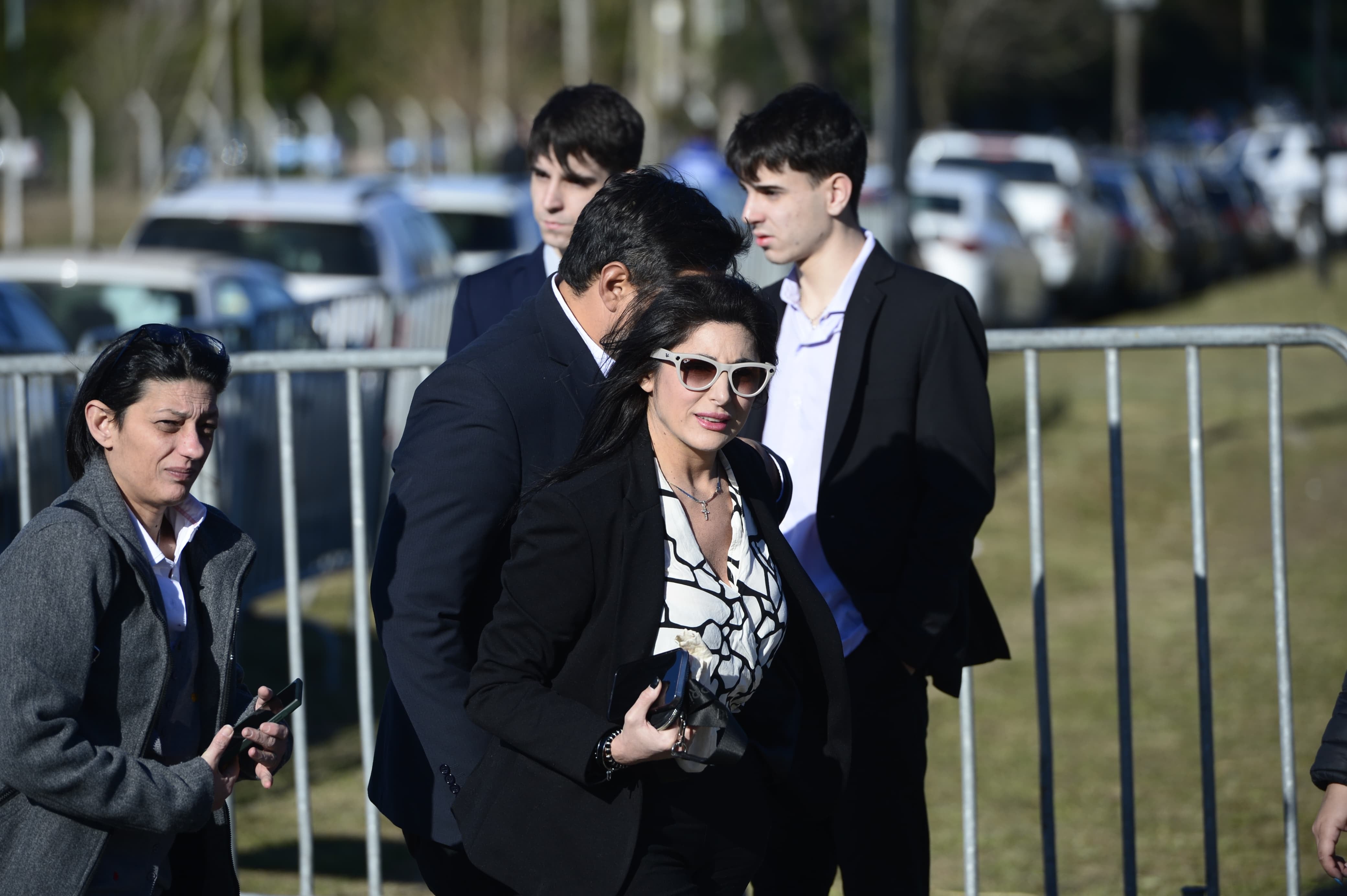 La diputada Juliana Santillán arriba a la zona del acto libertario