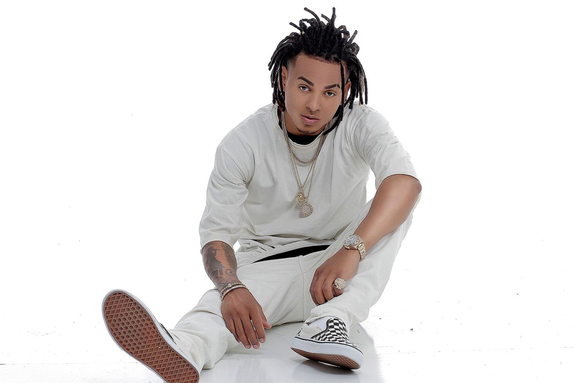 El título de la película, “Odisea”, hace referencia al álbum debut de Ozuna lanzado en 2017. Foto: X: @PopCrave