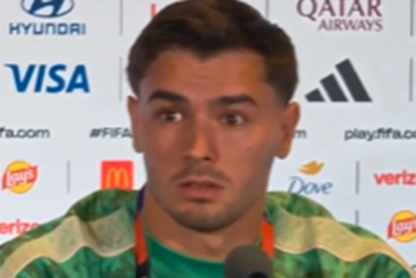 La sorpresa de Brahim Díaz durante la conferencia de prensa