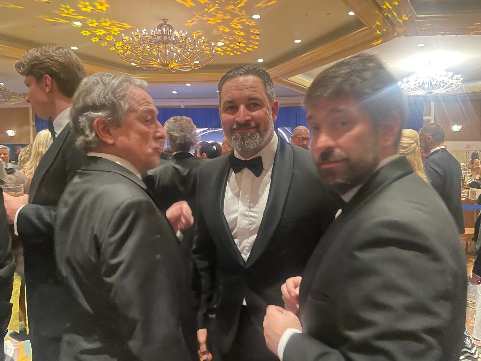 Santiago Abascal, de Vox, en el evento hispánico donde diserta Javier Milei