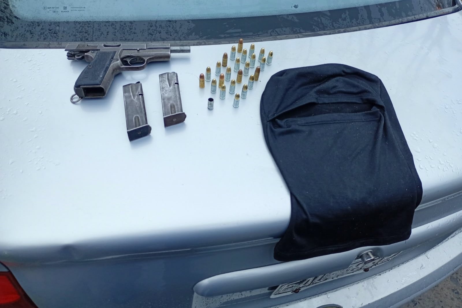 Una de las armas secuestradas