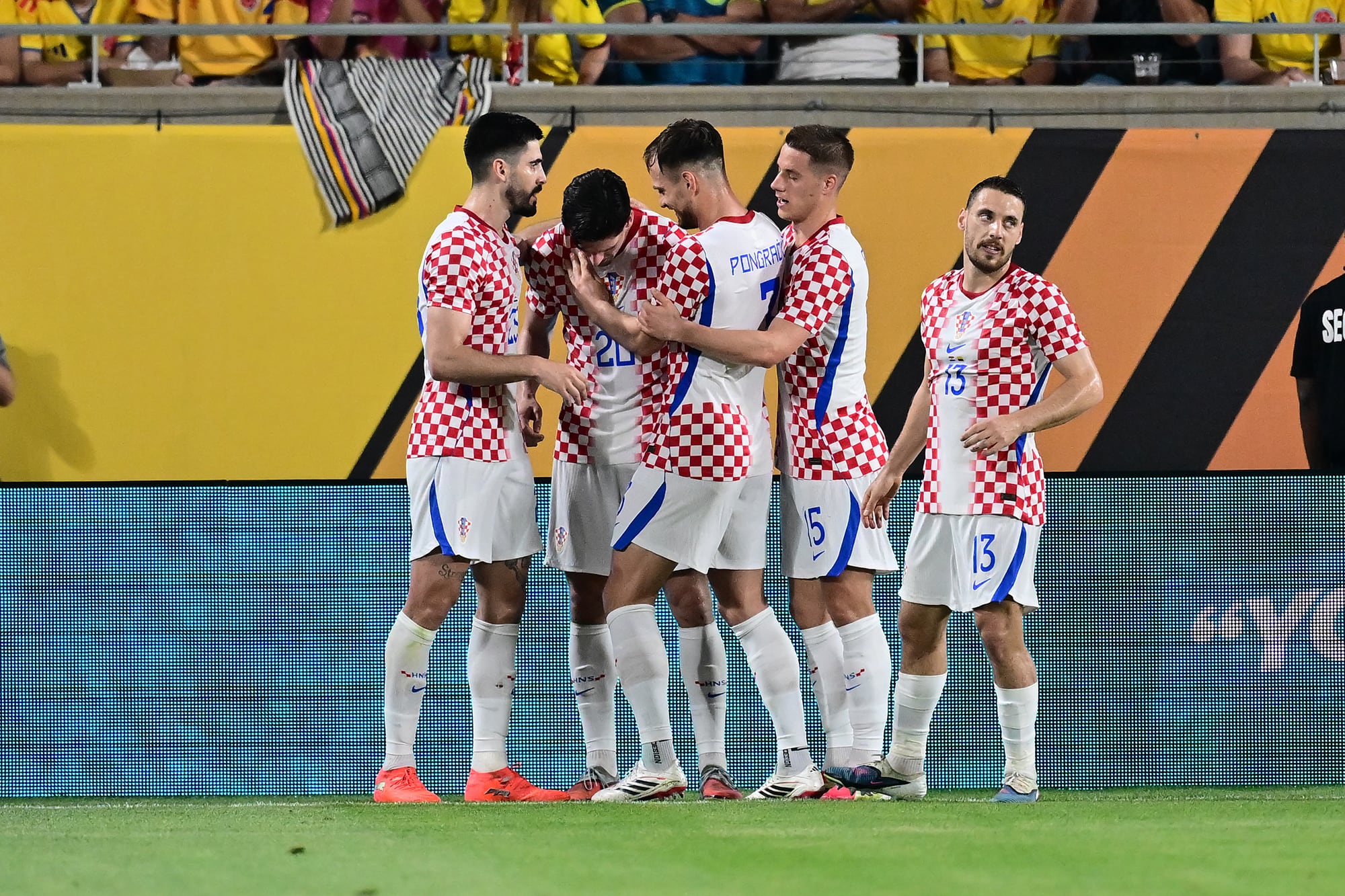 Croacia le ganó a Colombia un atractivo amistoso de preparación: los dos goles con desvíos y un errado insólito