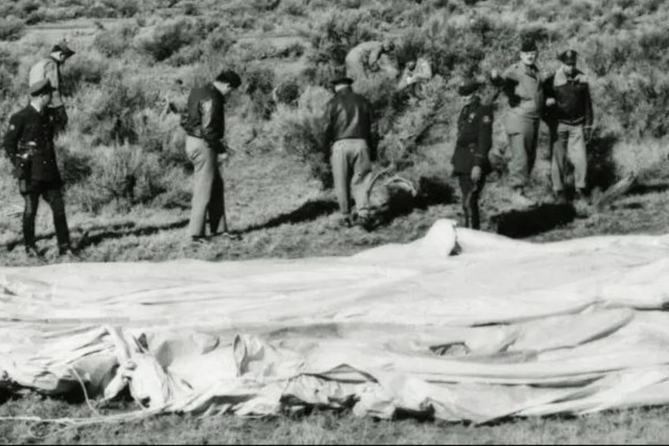 Tela del globo aerostático desplegada en algún lugar del estado de Utah, en los Estados Unidos