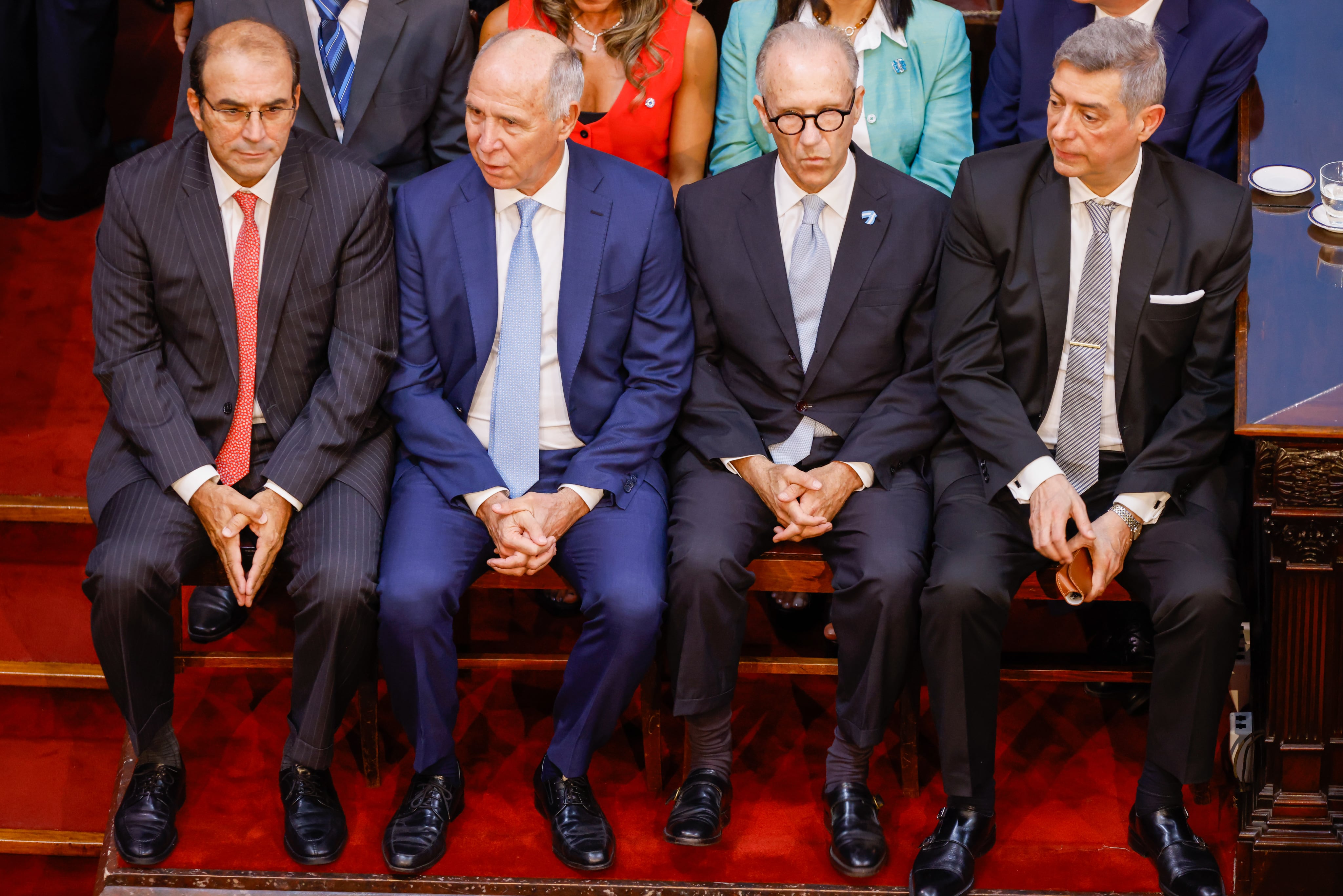 Apertura Asamblea Legislativa, el presidente Milei y la Corte Suprema de Justicia durante la ceremonia,
Horacio Rosatti, Carlos Fernando Rosenkrantz, Ricardo Lorenzetti y el flamante García Mansilla.