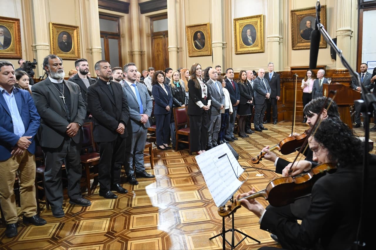 El acto por el papa Francisco en el Senado. Foto: oficial