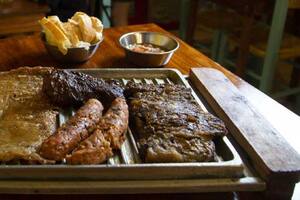 Qué se come en la primera parrilla vegana de Buenos Aires