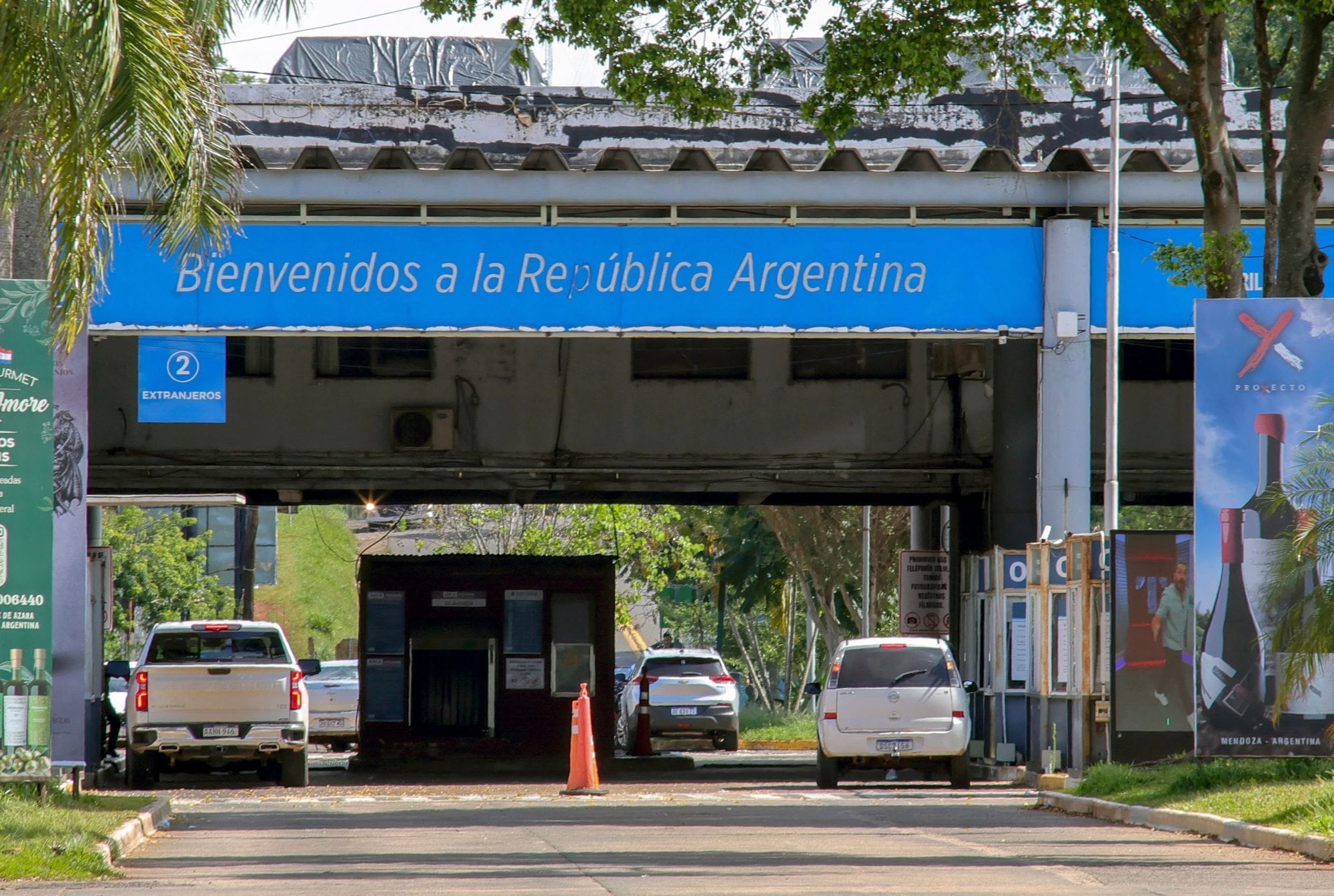 El cruce de Brasil a la Argentina, en la Triple Frontera, por donde pasó Bolsonaro