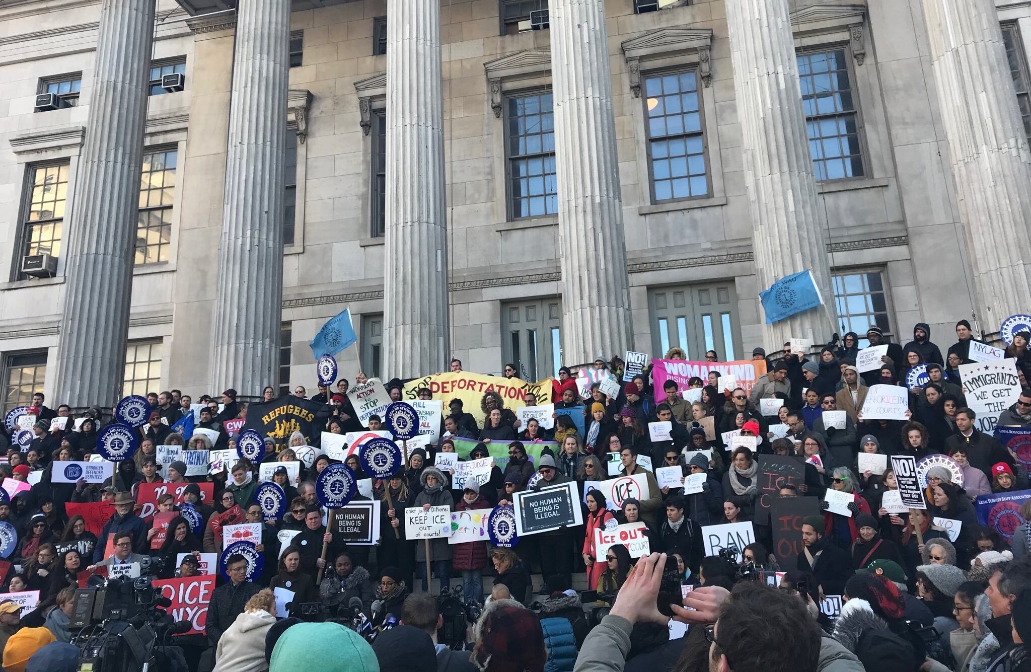 El Immigrant Defense Project trabaja en favor de la comunidad migrante para combatir el encarcelamiento masivo y la deportación