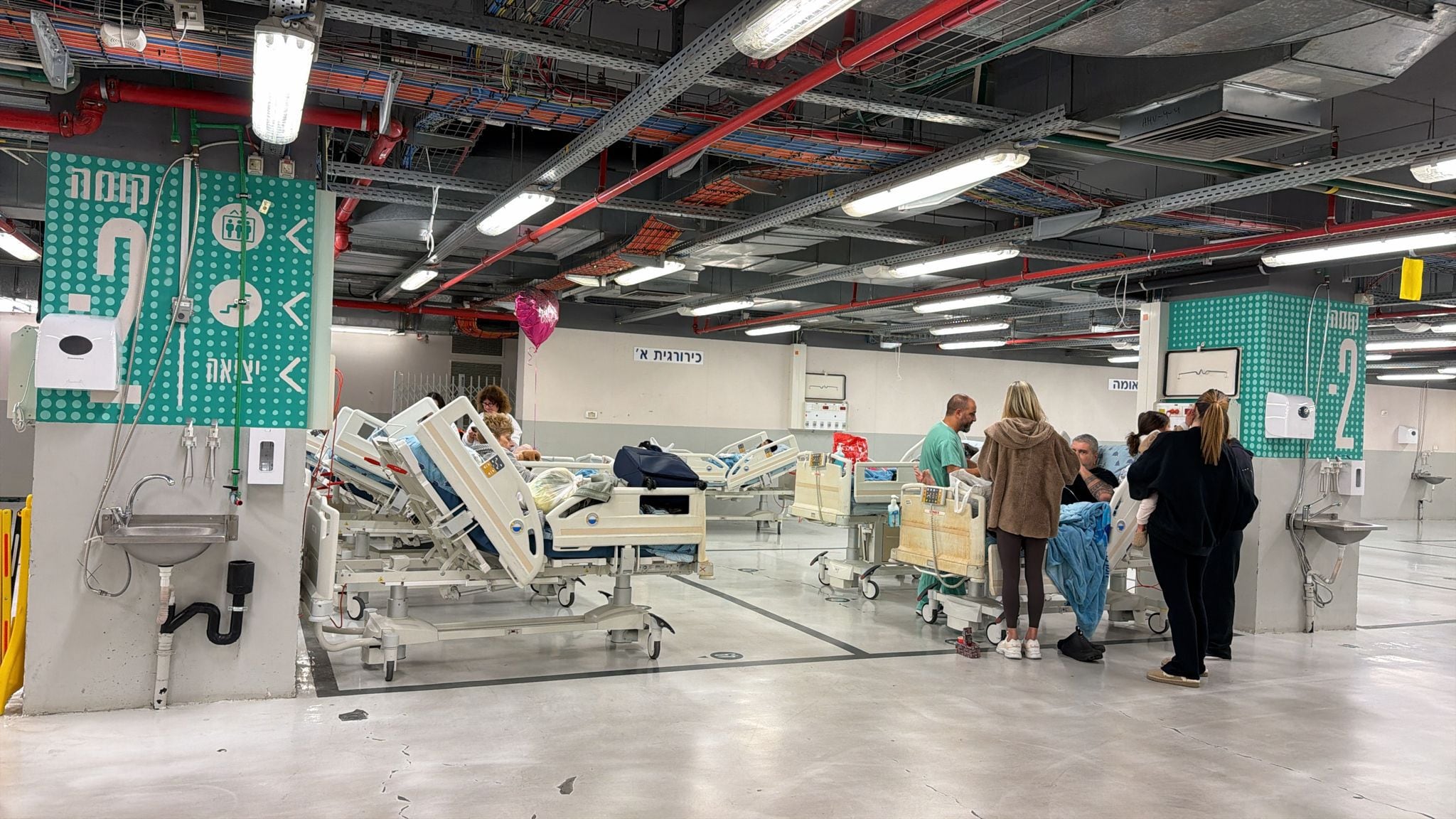 Cómo un hospital de Tel Aviv se transformó en un centro médico subterráneo en medio de la guerra