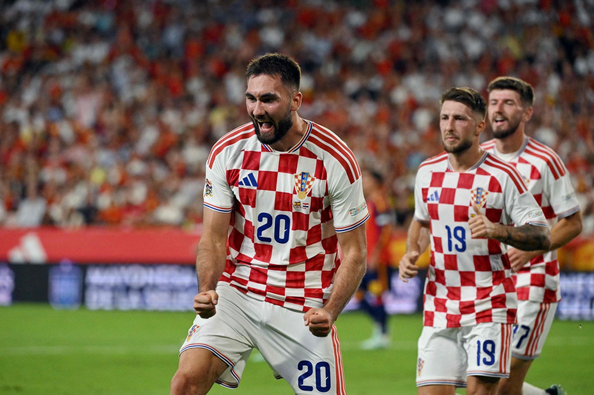 El grito de gol de Dion Beljo, que marcó el empate provisorio ante España