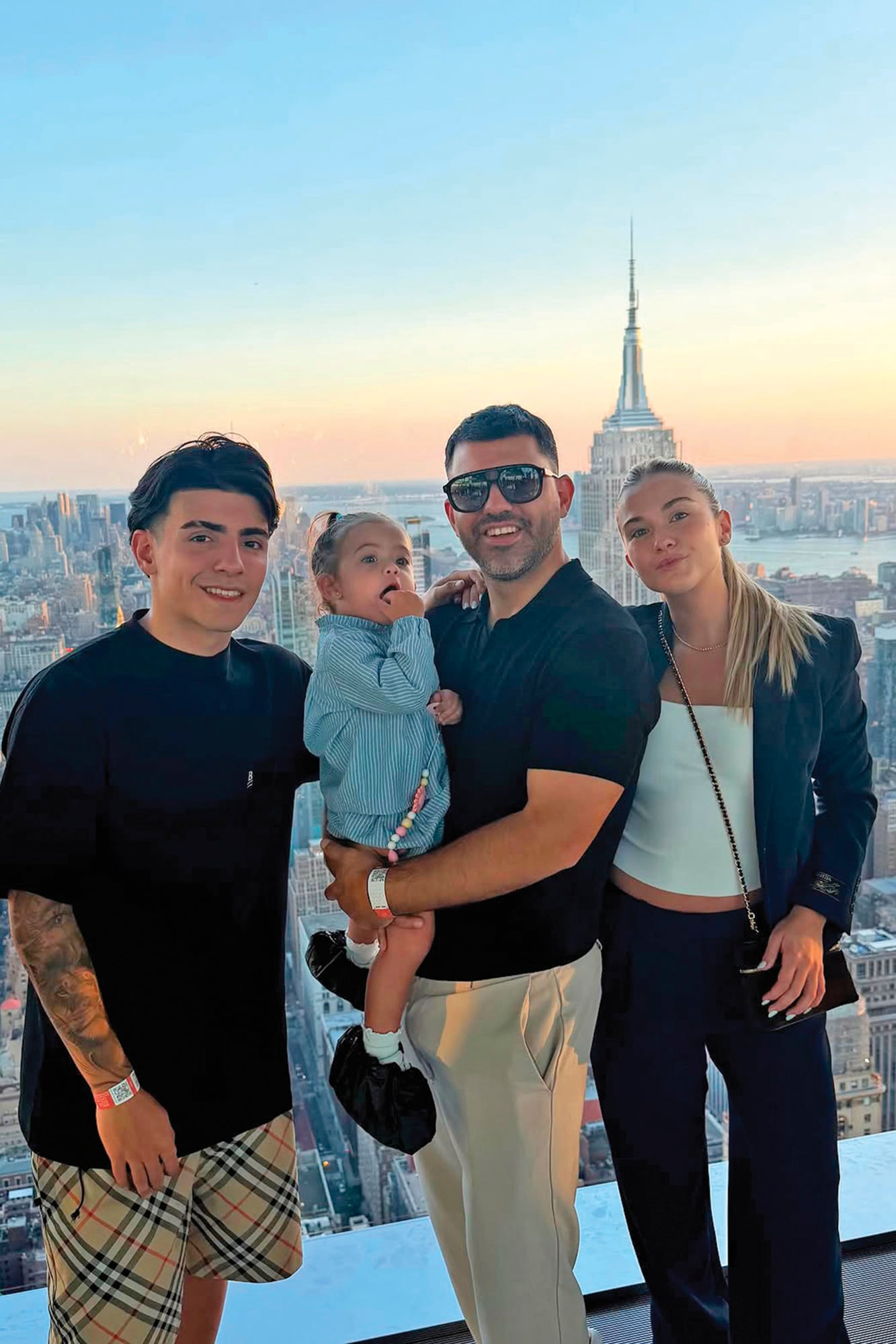 Cóctel de noticias: el doble de festejo de cumpleaños de Isabel Macedo, las vacaciones de Inés Rivero y el viaje de Benjamín Agüero 13 Cóctel de noticias: el doble de festejo de cumpleaños de Isabel Macedo, las vacaciones de Inés Rivero y el viaje de Benjamín Agüero imagen-12