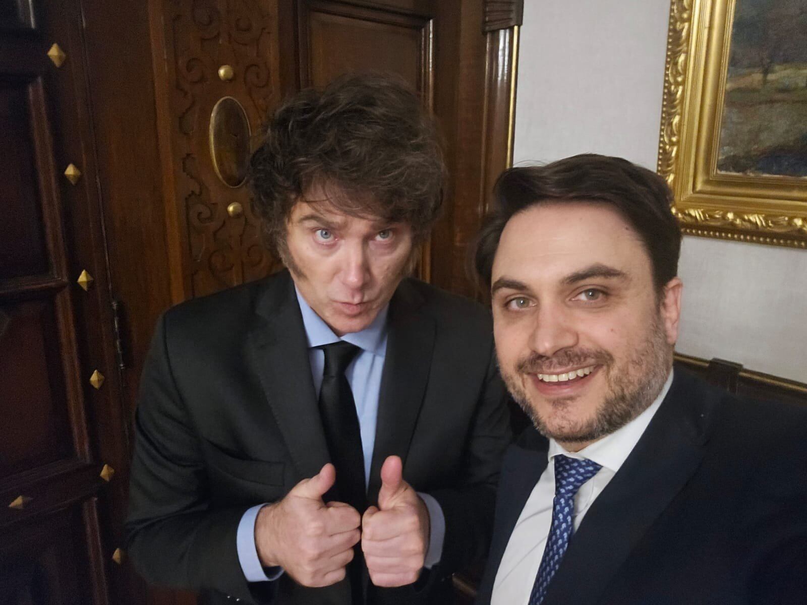 Javier Milei y Ramiro Marra durante la última reunión que tuvieron en Casa Rosada, antes de que quedara desplazado como presidente del bloque libertario en la Legislatura
